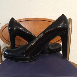 SALE $105 Stuart Weitzman Black Patent Pumps